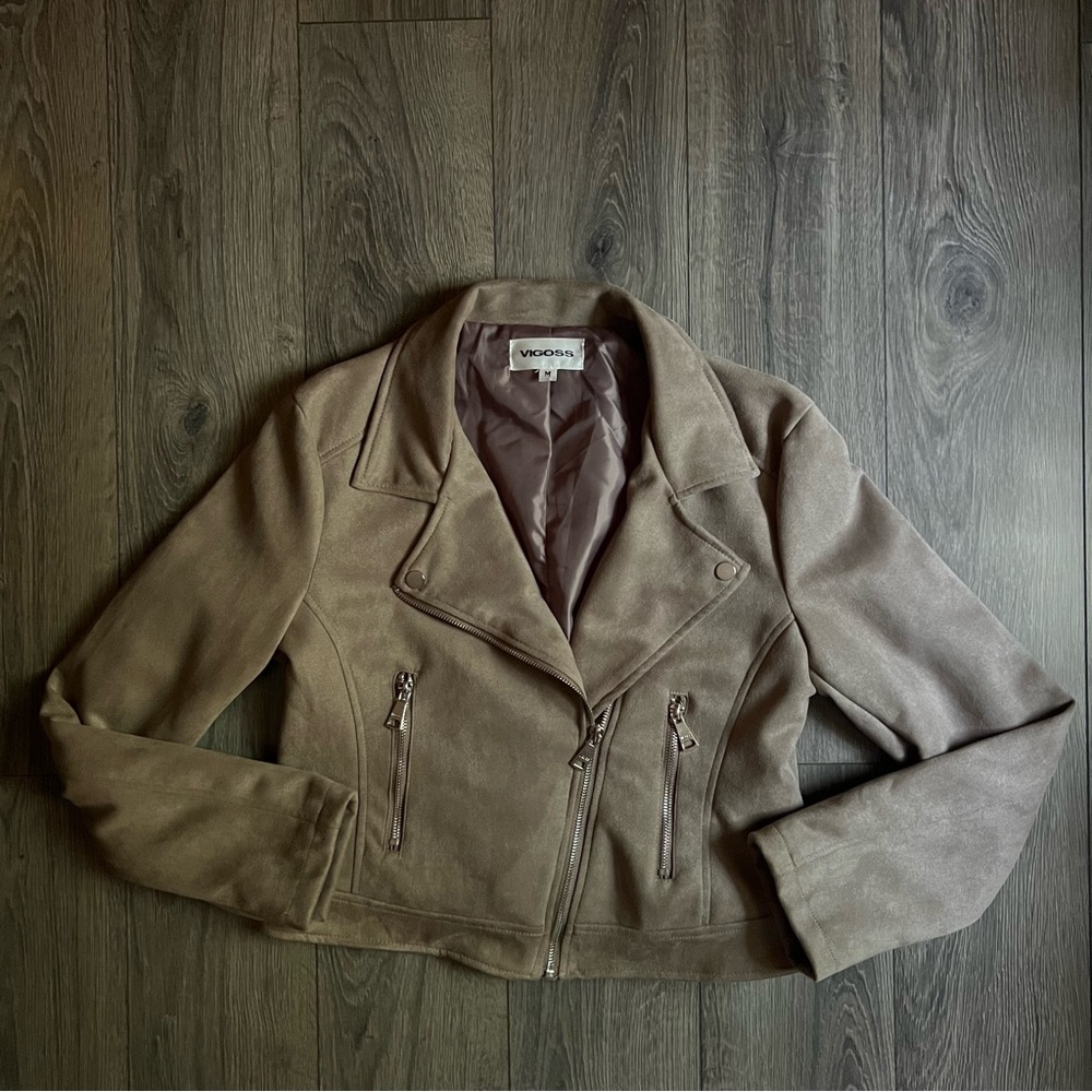 VIGOSS faux suede tan brown cropped moto jacket | size M
